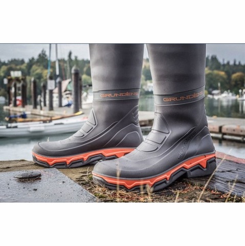 GRUNDENS DECKBOSS BOOT SIZE 14